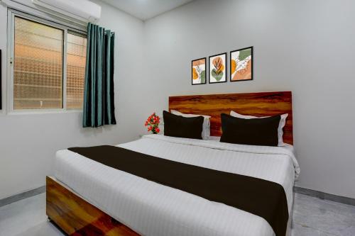 collection o nashik central railway junction formerly dream heritage inn