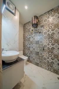 perfectstayz aalaya suites