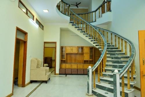 royal dreamy nest hsr layout