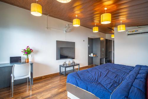 celeste vista by chirping hills