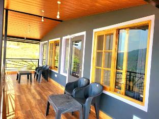 Celeste Vista By Chirping Hills,,4 star