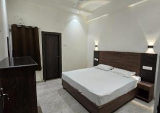 hotel shikhar inn