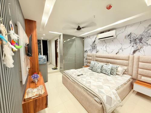 The Escape To Paradise Iii,,5 star