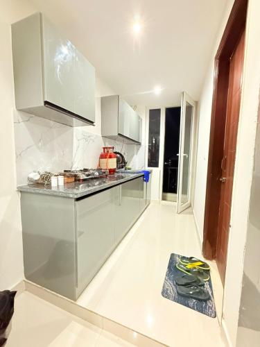 the escape to paradise iii