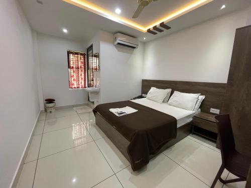 Rk Residency Calicut,,2 star