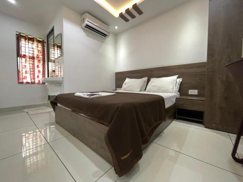 rk residency calicut