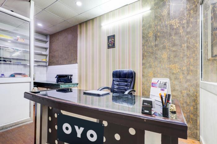 super hotel o rama house near peeragarhi metro station