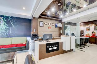 townhouse nagpur airport formerly flora inn