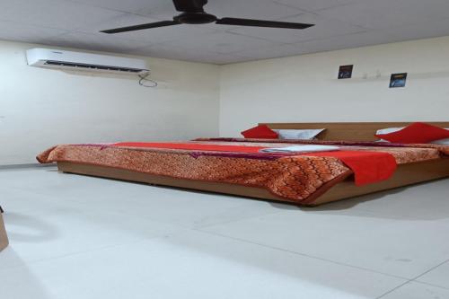 rrooms eco hotel royal