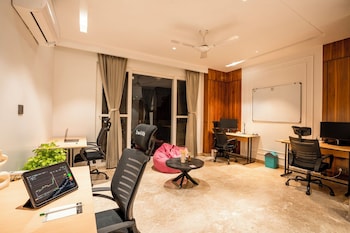 liveaway gurugram by pack