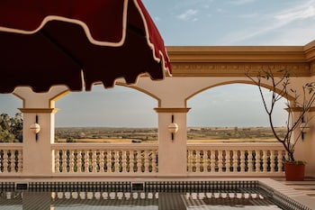 hotel irada pune wine country