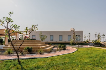 hotel irada pune wine country