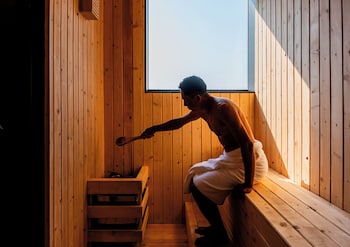 hotel irada pune wine country