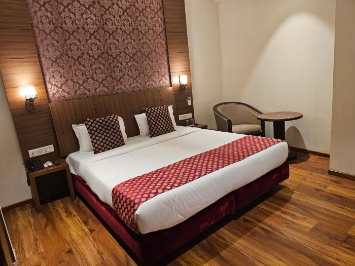 hotel tirupati plaza