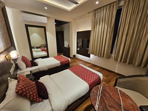 hotel tirupati plaza