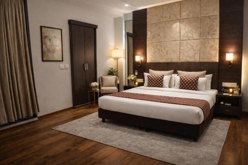 hotel tirupati plaza