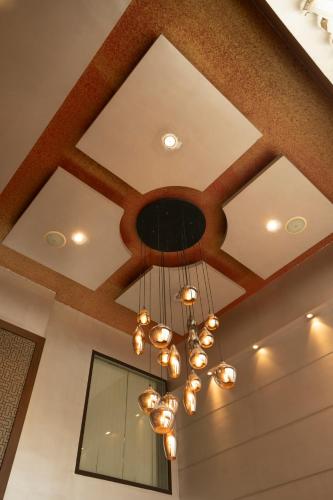 hotel tirupati plaza