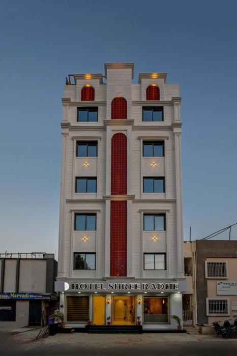 hotel shree radhe