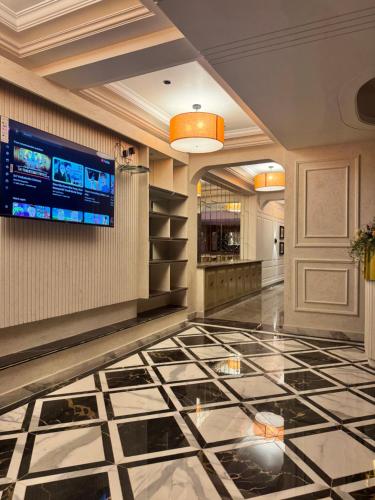 Reside Inn Grand,,5 star