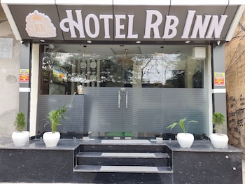Hotel Rb Inn,,3 star