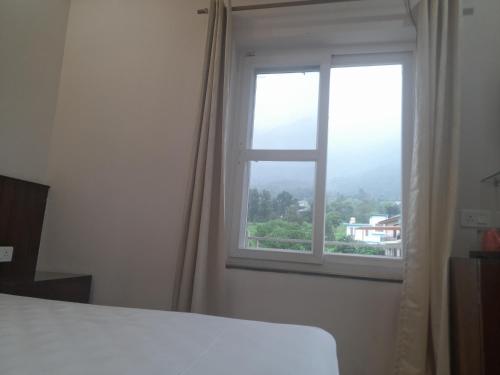 hotel dharamshala ayush health paradise