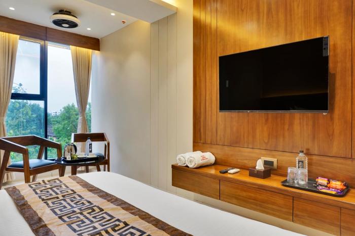 hotel sayba international