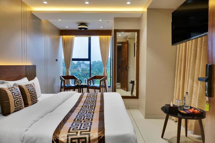 hotel sayba international