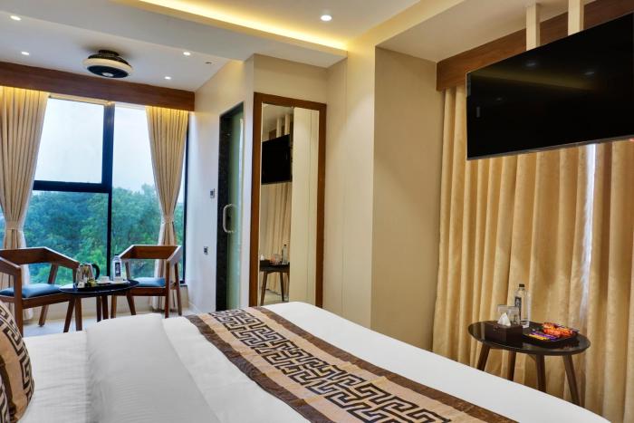 hotel sayba international