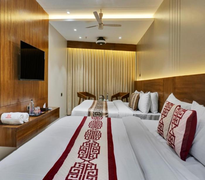 hotel sayba international