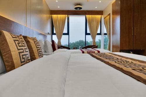 hotel sayba international