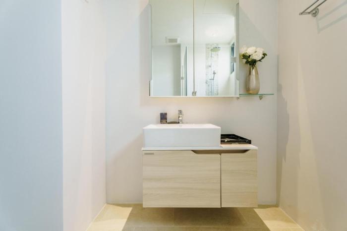 diamond condominium phuket