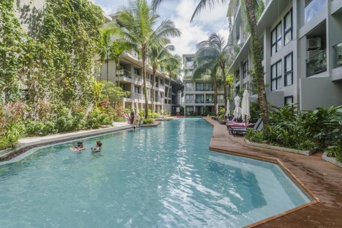 diamond condominium phuket