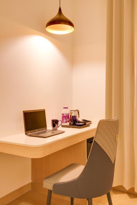 keys lite by lemon tree hotels krishna vijayawada