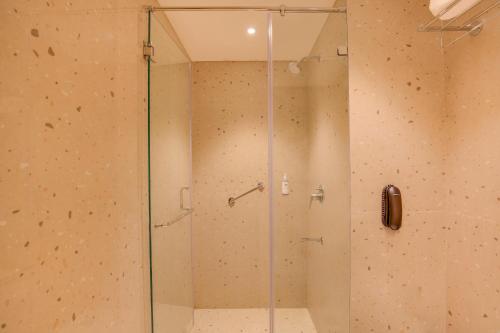 keys lite by lemon tree hotels krishna vijayawada