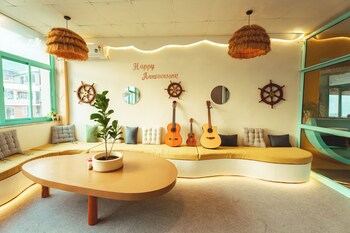 hostel de offlanders rishikesh stay connect explore