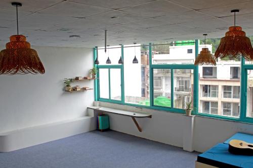 hostel de offlanders rishikesh stay connect explore