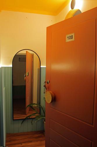 hostel de offlanders rishikesh stay connect explore