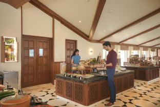 Radisson Resort Mount Abu,,5 star