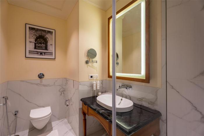 radisson resort mount abu