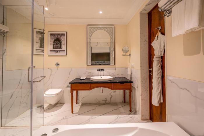 radisson resort mount abu