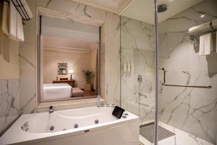 radisson resort mount abu