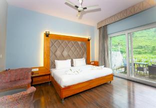 dallas the retreat resort