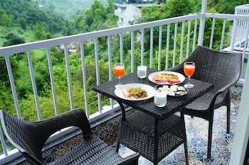 dallas the retreat resort