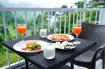 dallas the retreat resort