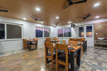 dallas the retreat resort