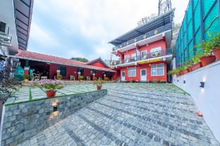 The Home Residency,,5 star