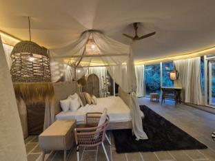 Alaara Lakehouse,,4 star