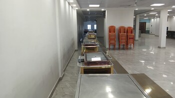 Vrinda Heritage Hotel & Banquet Hall,,2 star