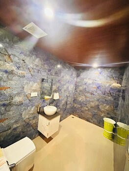 Hotel Mira Siwan,,3 star