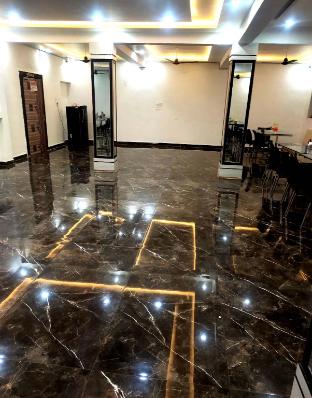 Shree Siddhi Vinayak Hotel & Restaurant,,3 star